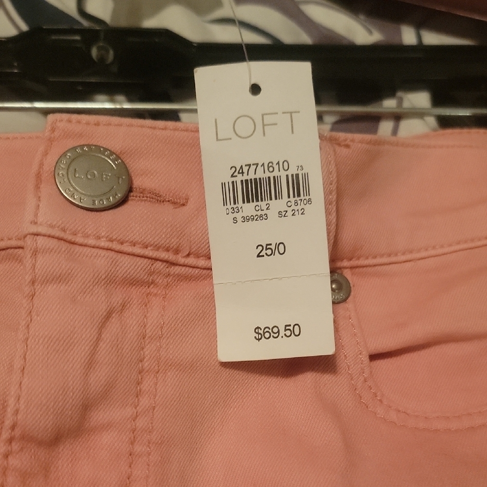 LOFT Blush Skinny Jeans for Women - Picture 4 of 5
